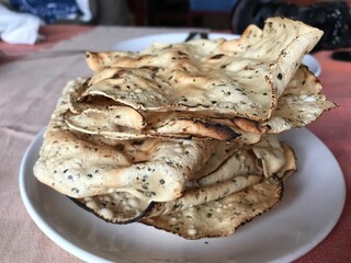 Traditional Indian Bread: Naan, Roti, Ro-ti, Chapati
