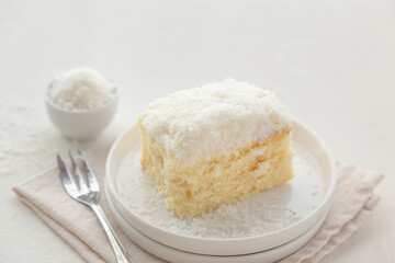 white chocolate cake with vanilla cream