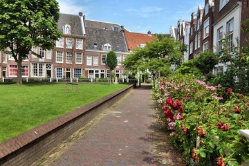 Fototapeta na wymiar Amsterdam Begijnhof