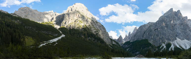 Obraz premium Val Fiscalina panoramic view on late evening in a summer day. Dolomites, Unesco, Trentino Alto Adige, Sudtirol, Italy