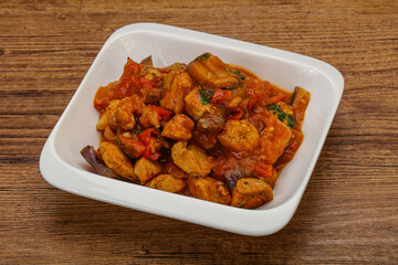 Chicken with oyster sauce and vegetables