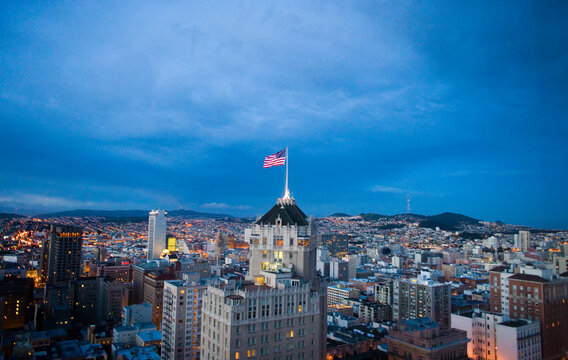 Overlooking San Francisco from Nob Hill