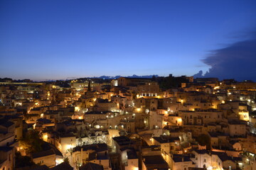 Panorama notturno di Matera la città dei Sassi - 375667772