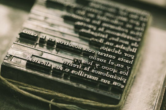 Lead Press Types