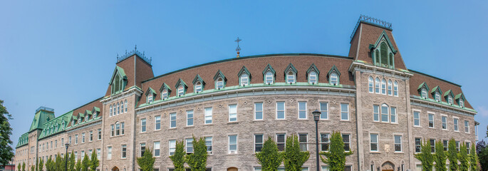 St. Joseph's Oratory of Mount Royal (Oratoire Saint-Joseph du Mont-Royal /) Montréal Québec Canada