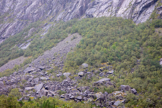 Gloppedalsura Scree