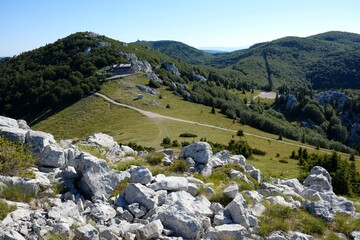 Fototapeta na wymiar The beautiful Premuziceva Staza mountain path, Velebit National Park, Dinaric Mountains, Croatia - view with mountain shelter