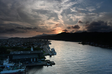 夕暮れの境港