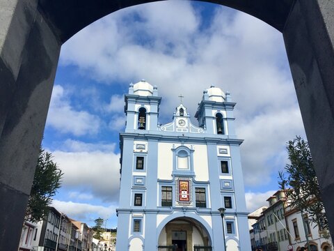Through the city gate to see the  Miseric&oacute;rdia Church, located right in the historical central of the amazing Angra do Hero&iacute;smo town, on Terceira Island, Azores, Portugal.