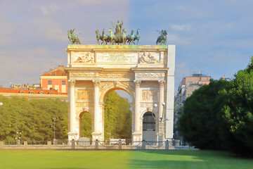 Obraz premium Arco della pace a Milano, Arch of Peace in Milan city in Italy 