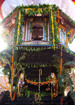 Fragment festive chariot.