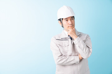 ビジネスマン　作業服　トラブル