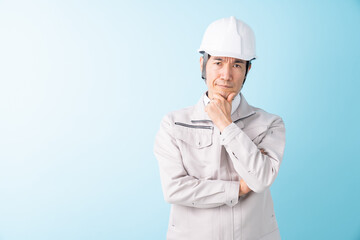 ビジネスマン　作業服　トラブル