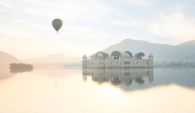 Jai Mahal (Lake Palace). Jaipur, India.