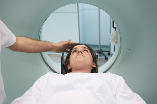 Pacient lying and almost ready for the CT scann
