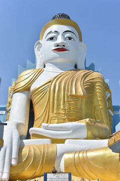 Buddha statue in Indein