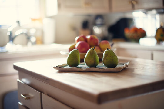 Apples & Pears in Kitchen