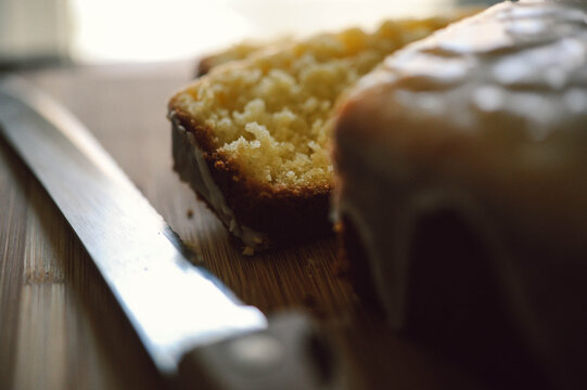 lemon pound cake slice