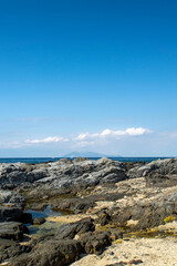 鹿児島県　屋久島のサンゴの浜海水浴場から口永良部島をのぞむ