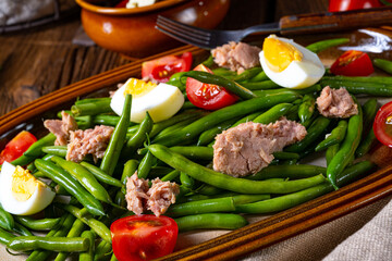 Rustic green bean salad with egg and tuna