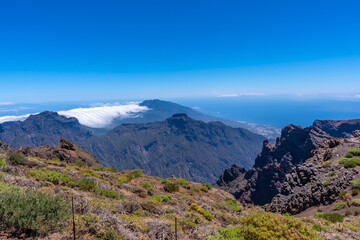 Fototapeta na wymiar Views from the trail to the top of Roque de los Muchachos on top of the Caldera de Taburiente, La Palma, Canary Islands. Spain
