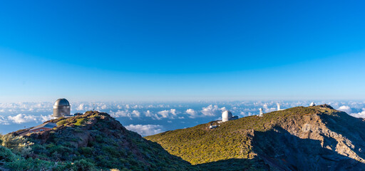 Observatories of the Roque de los Muchachos in the Caldera de Taburiente with a sea of nuts below one summer afternoon, La Palma, Canary Islands. Spain © unai