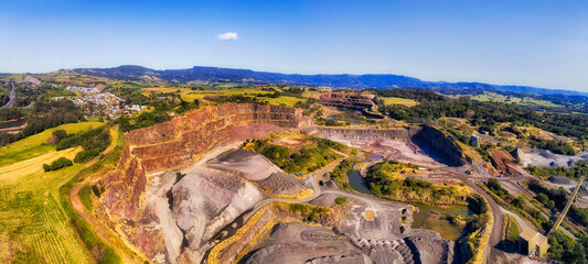 D BOmbo quarry pan