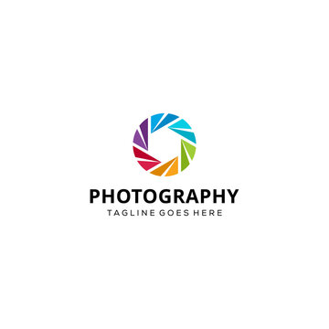 Illustration modern lens camera photography logo icon vector template