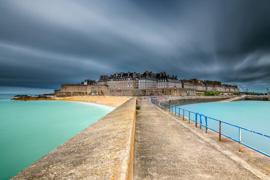 View of the city of Saint-Malo from the jetty