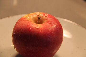 Apfel in der Küche.