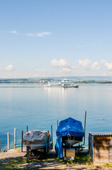 Fototapeta na wymiar Stadt Zug, Zug, Stadt, Zugersee, Schifffahrt, See, Seeufer, Boote, Fischer, Wassersport, Fontäne, Altstadt, Zugerberg, Seerundfahrt, Sommer, Schweiz