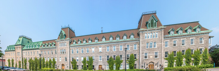 Fototapeta na wymiar St. Joseph's Oratory of Mount Royal (Oratoire Saint-Joseph du Mont-Royal /) Montréal Québec Canada
