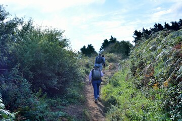Fototapeta na wymiar Retired hikers on the path in brittany France