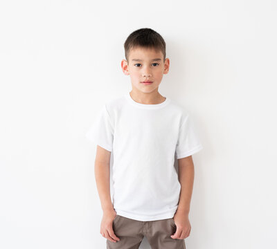 Kids T Shirt Mockup Images – Browse 15,931 Stock Photos, Vectors, And Video  | Adobe Stock