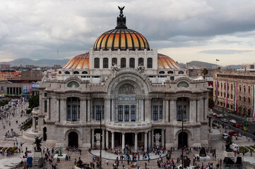 Fototapeta na wymiar Bellas Artes palace in Mexico city