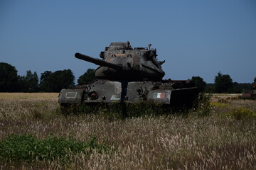 Panzer auf dem Panzerfeld bei Wahn