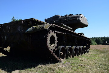 Panzer auf dem Panzerfeld bei Wahn