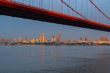 Naklejka premium Wuhan Yangtze River and city night and light show scenery