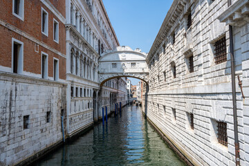 Fototapeta na wymiar The famous Bridge of Sighs in Venice, Italy