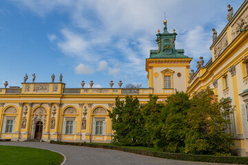 Fototapeta premium beautiful view on Royal Wilanow Palace located in the Wilanów district, Warsaw