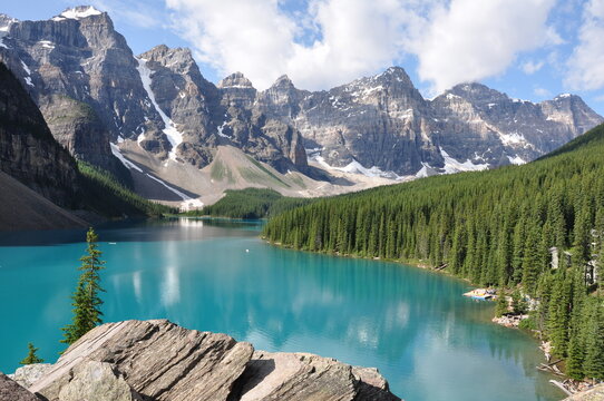 Lago Moraine en Canad&aacute;