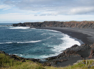 schwarzer Strand auf Snæfellsnes, Island