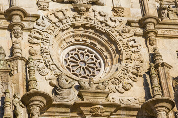 Rosette on the facade of Santa María la Mayor church