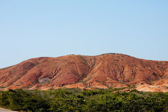 Sun, Light And Red In The Araya Peninsula