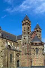 Fototapeta na wymiar Basilica of Saint Servatius, Maastricht, Netherlands