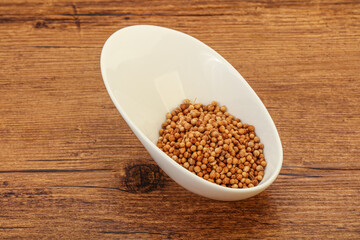 Coriander seeds in the bowl