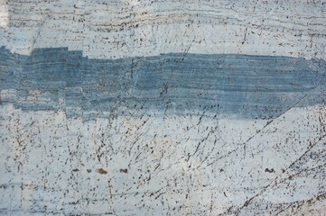 Wallpaper of large rocks with beautiful patterns.