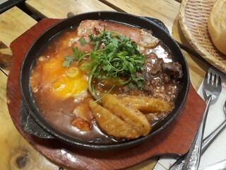 beef steak with potatoes