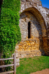 Fototapeta na wymiar battle abbey window