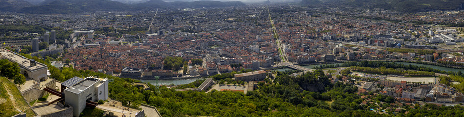 Ville vue plongeante